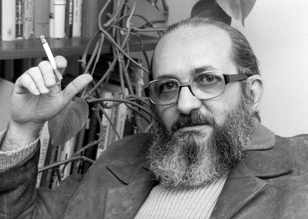 paulo freire author pedagogy of the oppressed